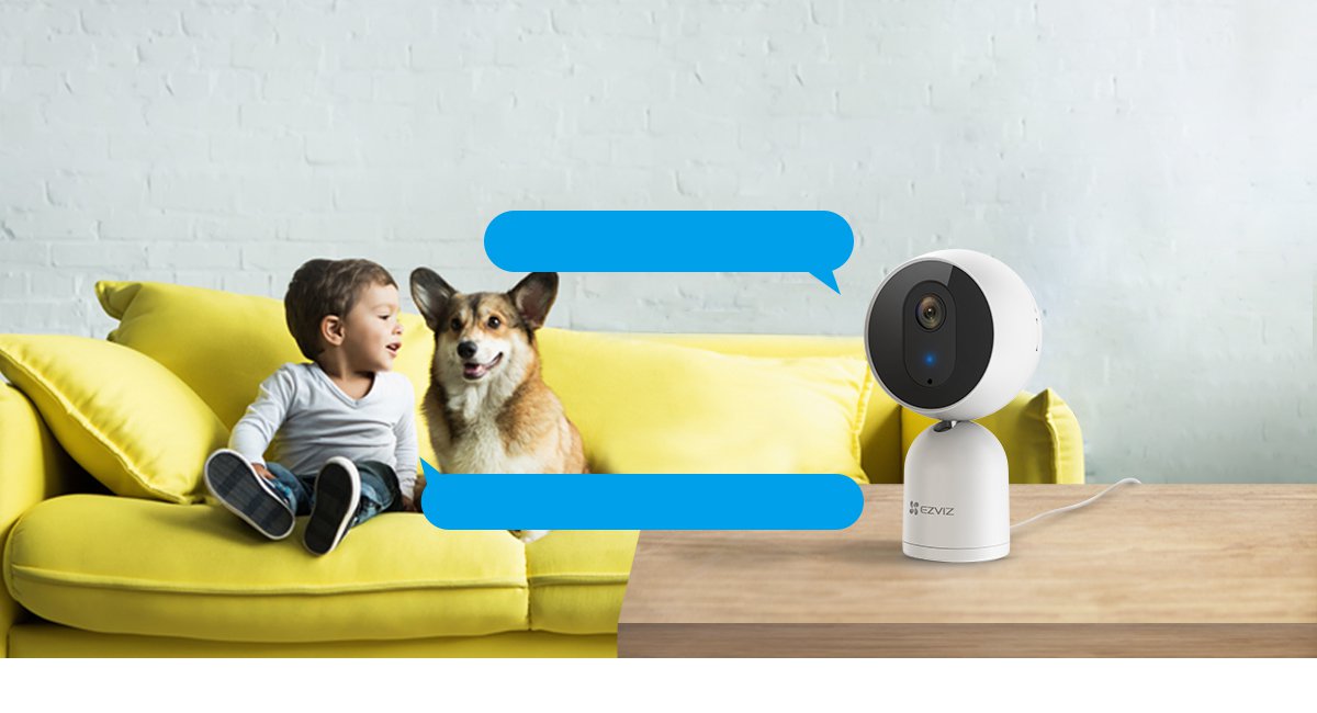 Trò chuyện với người thân qua camera C1T