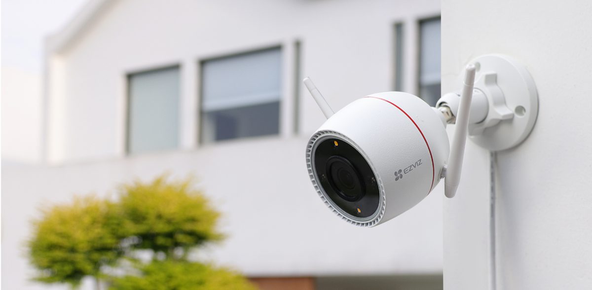Camera Wi-Fi ngoài trời EZVIZ H3c 2K gắn tường