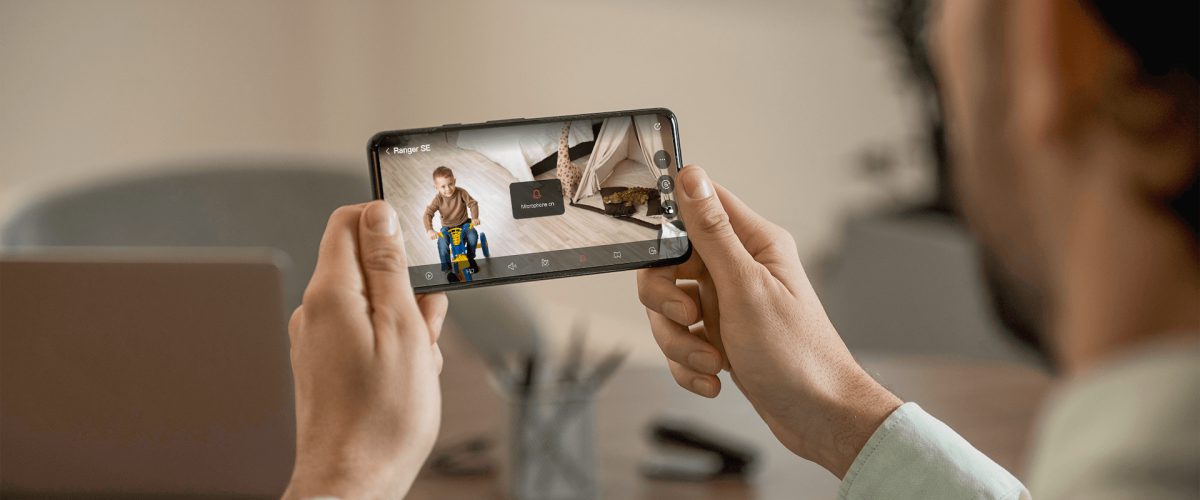 Gọi video với bé qua camera Ranger SE