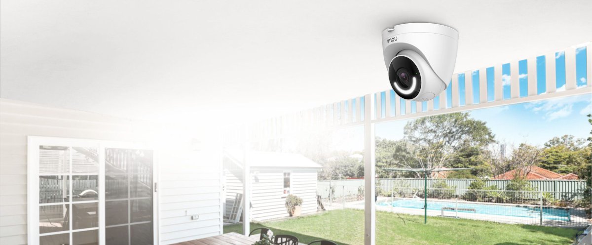 Camera Wi‑Fi Dome Imou Turret IPC-T26EP gắn dưới mái hiên