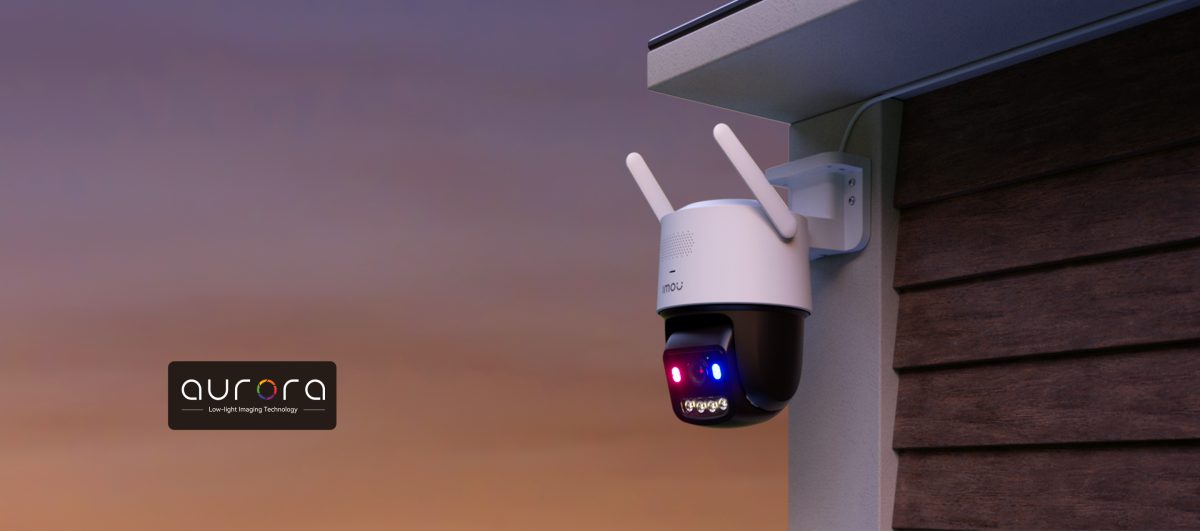 Camera Imou Titan Pro gắn tường nhà lúc hoàng hôn
