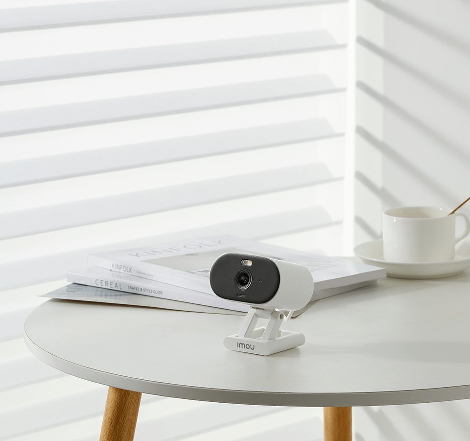 Versa đặt cạnh cửa sổ