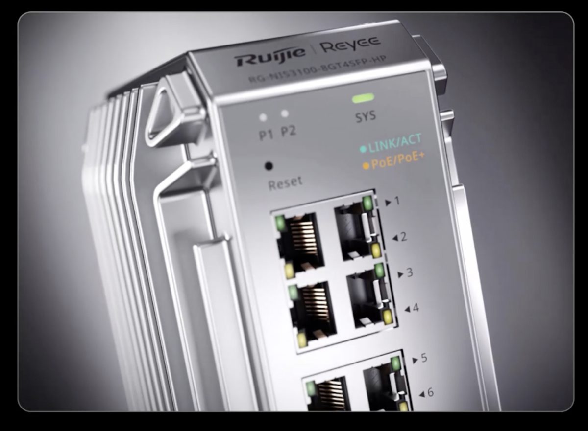 Cổng mạng mạ vàng chống ăn mòn trên switch NIS3100